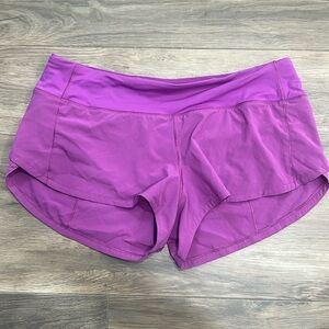 LULULEMON run shorts size 8 fuscia